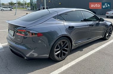 Лифтбек Tesla Model S 2021 в Киеве