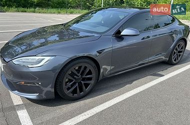 Лифтбек Tesla Model S 2021 в Киеве фото 10 Лифтбек Tesla Model S 2021 в Киеве