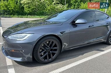 Лифтбек Tesla Model S 2021 в Киеве