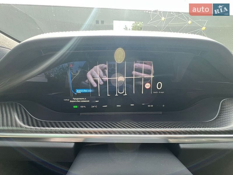 Лифтбек Tesla Model S 2021 в Киеве