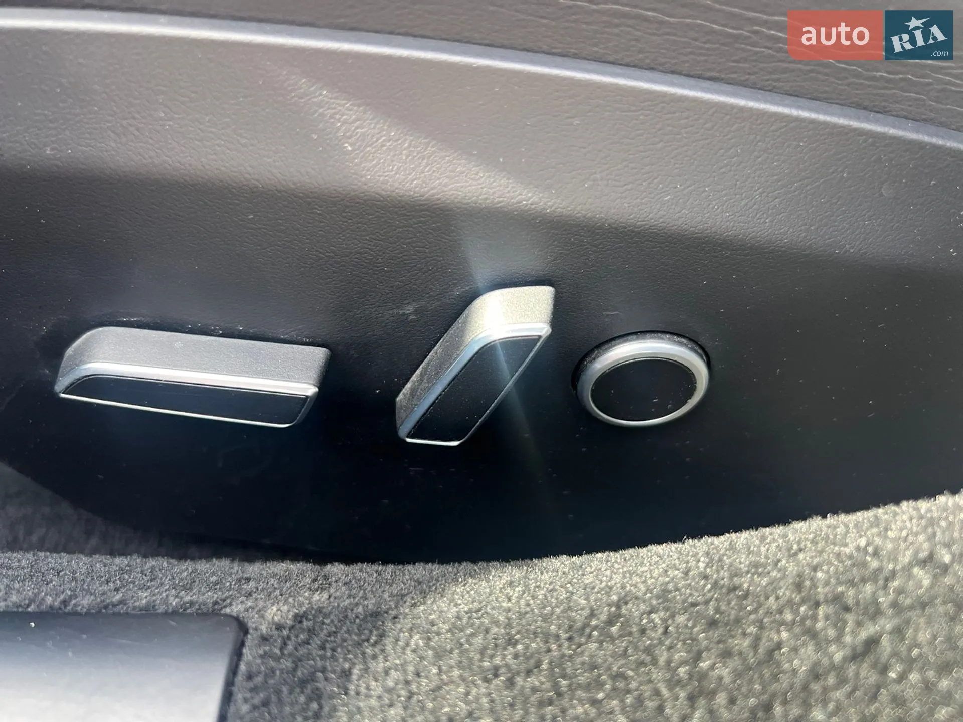 2021 Tesla Model S - мініатюра 24