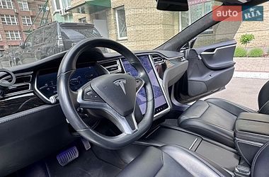 Ліфтбек Tesla Model S 2017 в Києві