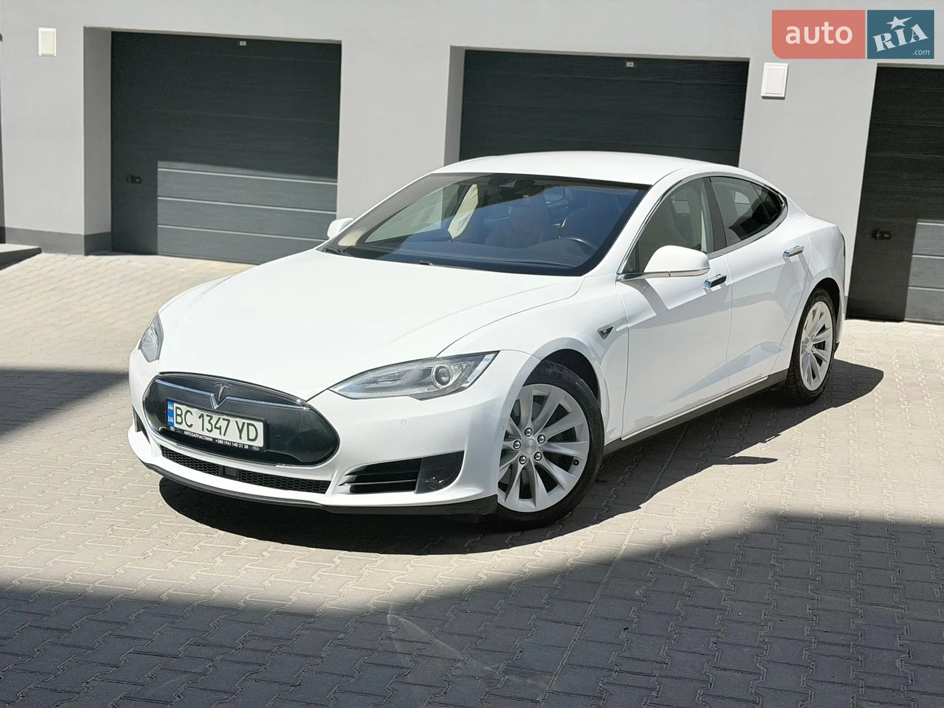2016 Tesla Model S - мініатюра 8
