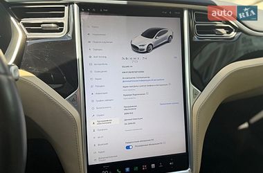 Ліфтбек Tesla Model S 2016 в Тернополі