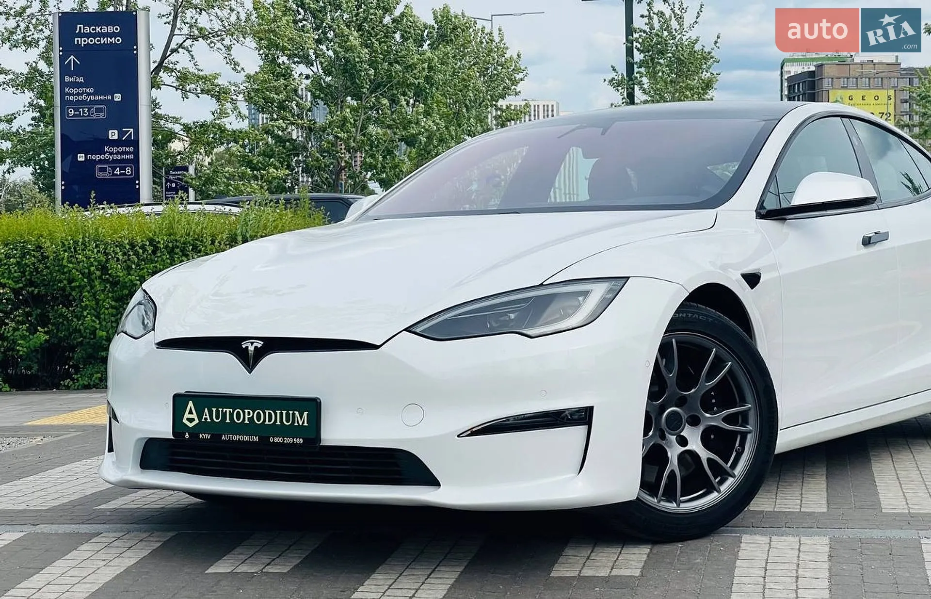 2022 Tesla Model S - мініатюра 4