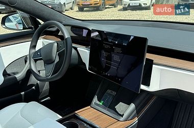 Лифтбек Tesla Model S 2023 в Стрые