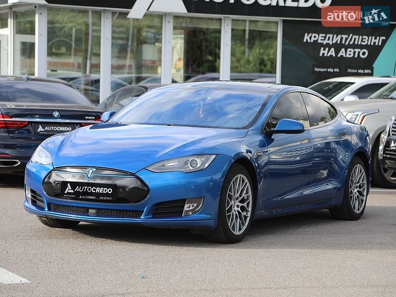 Tesla Model S 2015 Tesla Model S 2015
