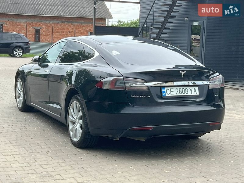 Лифтбек Tesla Model S 2014 в Черновцах фото 13 Лифтбек Tesla Model S 2014 в Черновцах
