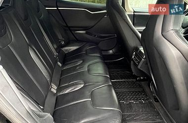 Лифтбек Tesla Model S 2014 в Черновцах фото 20 Лифтбек Tesla Model S 2014 в Черновцах