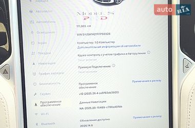 Лифтбек Tesla Model S 2015 в Виннице
