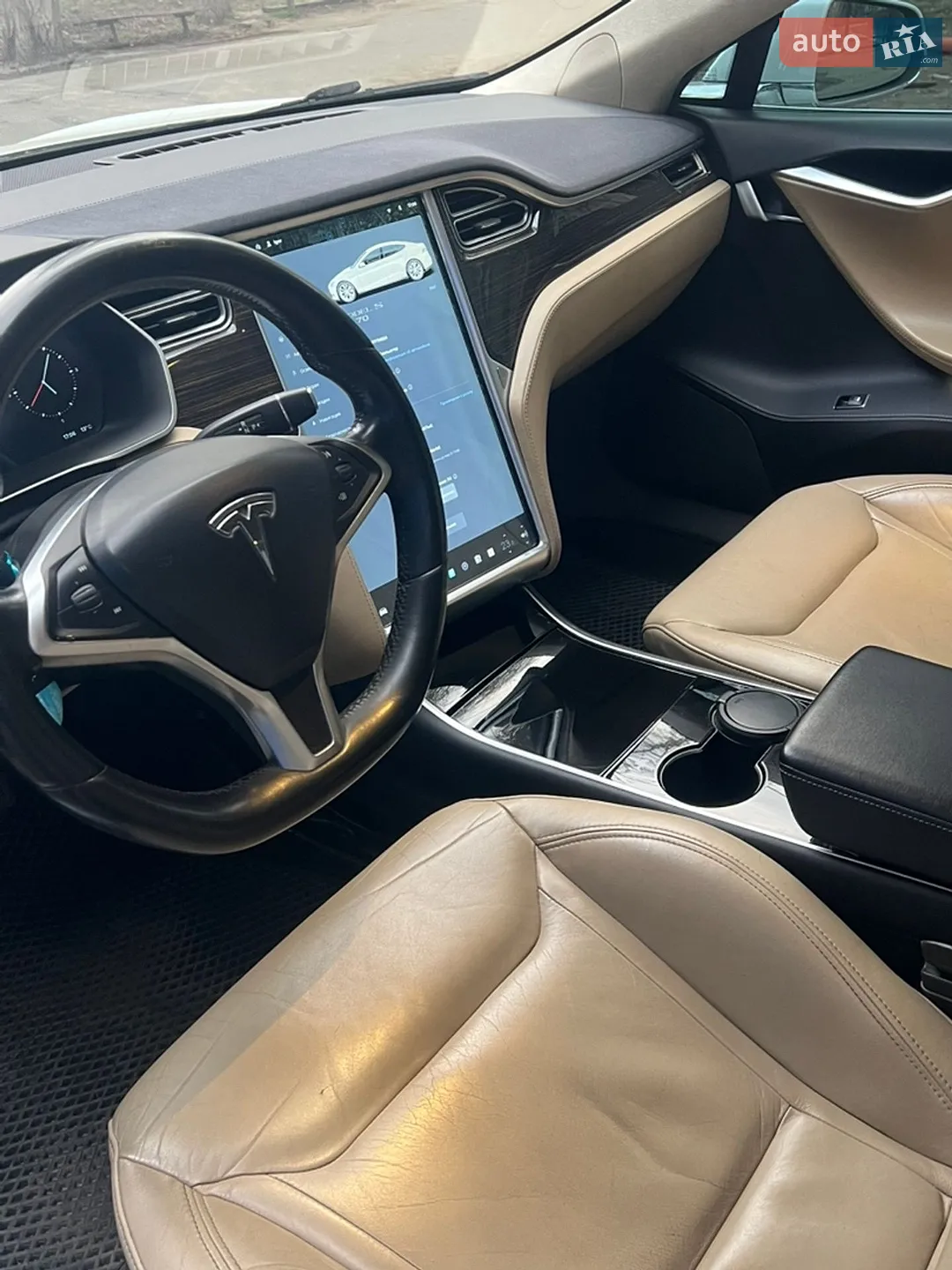 2015 Tesla Model S - мініатюра 10