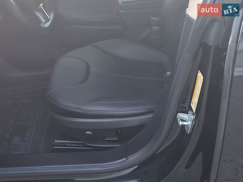 Лифтбек Tesla Model S 2013 в Харькове
