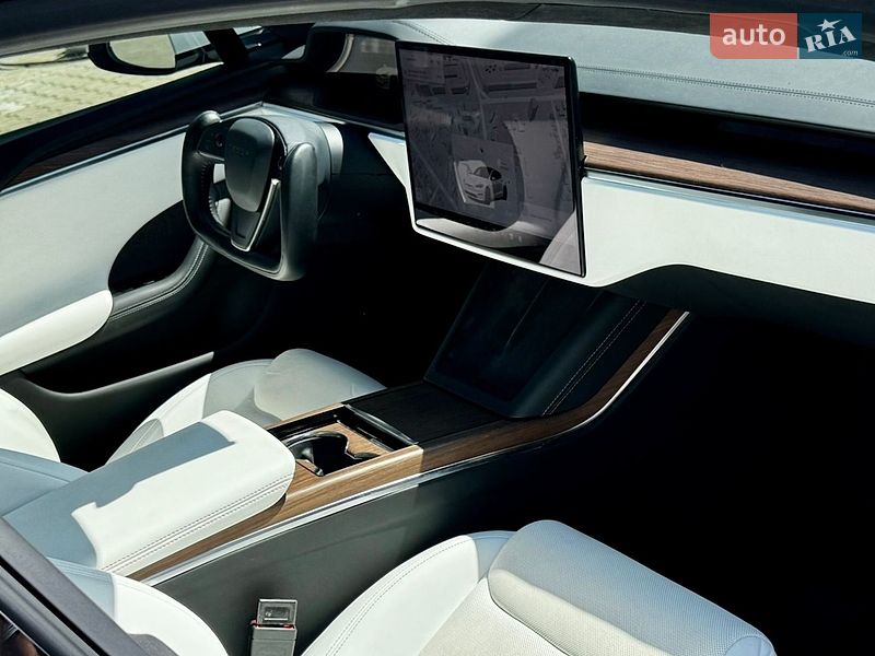 Ліфтбек Tesla Model S 2022 в Одесі