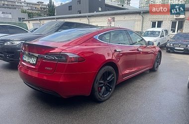 Лифтбек Tesla Model S 2016 в Киеве