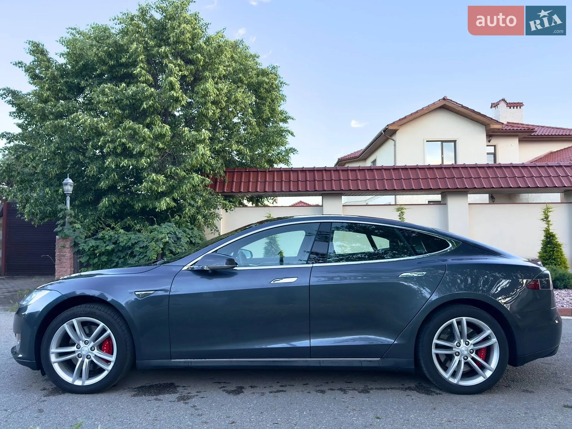 2014 Tesla Model S - мініатюра 4