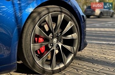 Ліфтбек Tesla Model S 2019 в Києві фото 11 Ліфтбек Tesla Model S 2019 в Києві