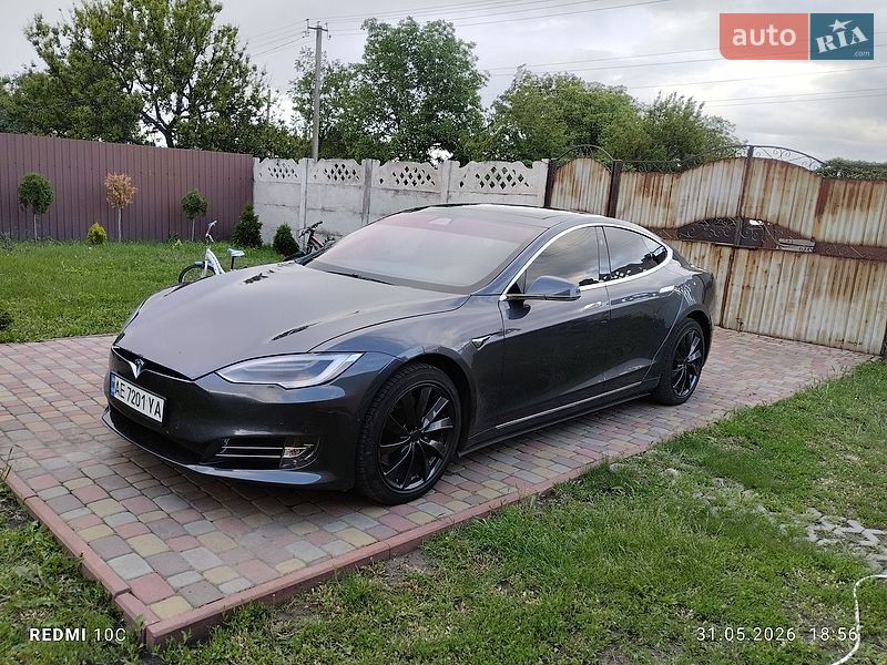 Лифтбек Tesla Model S 2018 в Павлограде фото 5 Лифтбек Tesla Model S 2018 в Павлограде