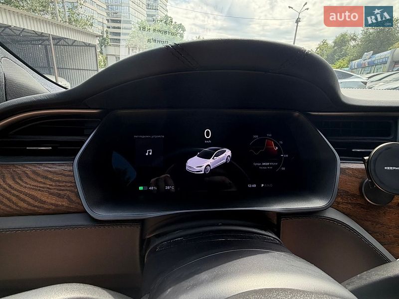 Лифтбек Tesla Model S 2020 в Днепре