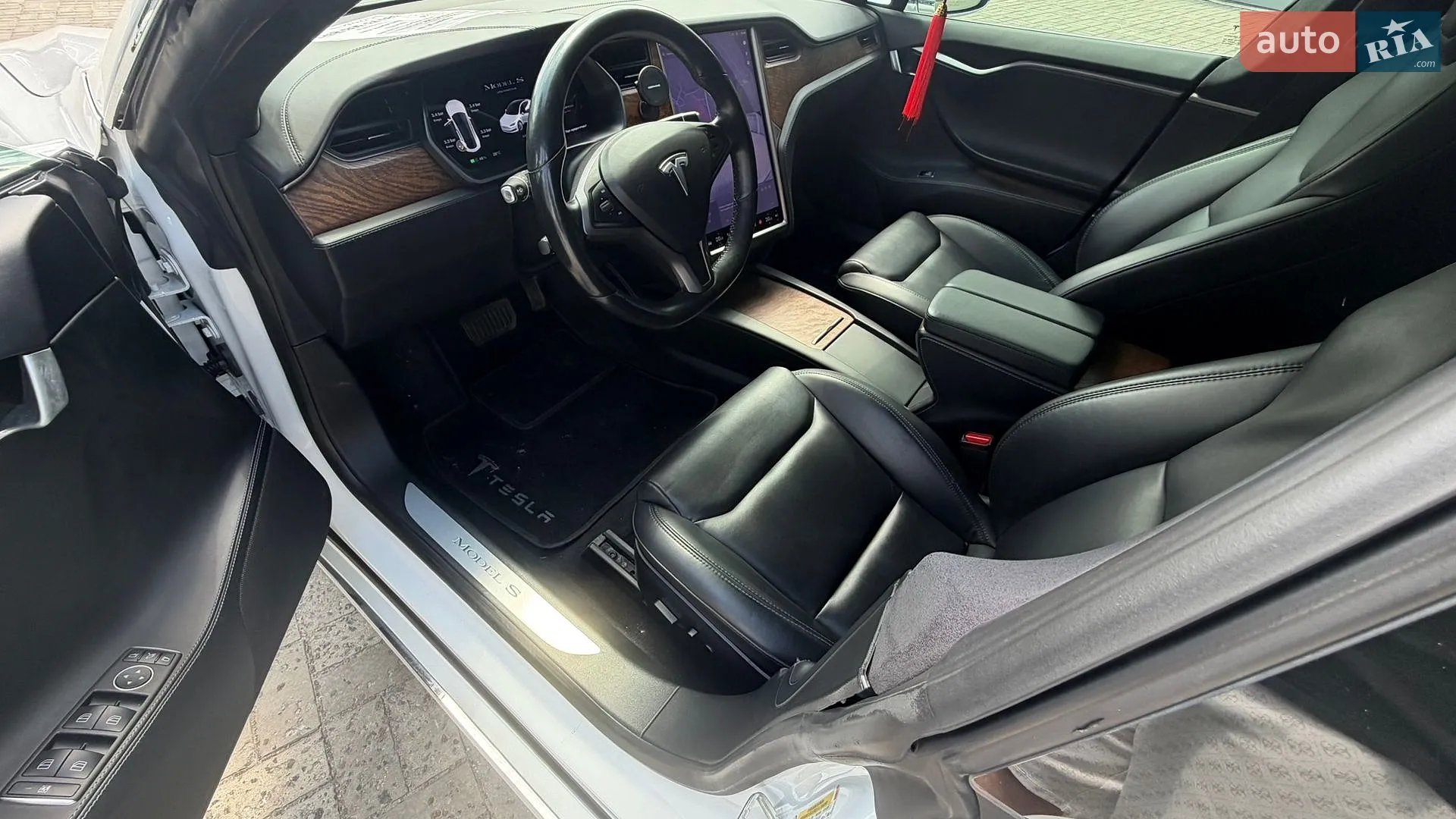 2020 Tesla Model S - мініатюра 15