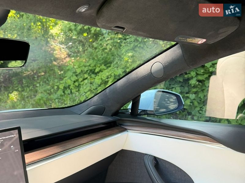 Лифтбек Tesla Model S 2021 в Киеве фото 17 Лифтбек Tesla Model S 2021 в Киеве