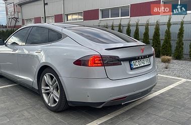 Лифтбек Tesla Model S 2012 в Луцке