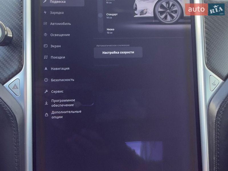 Лифтбек Tesla Model S 2012 в Луцке