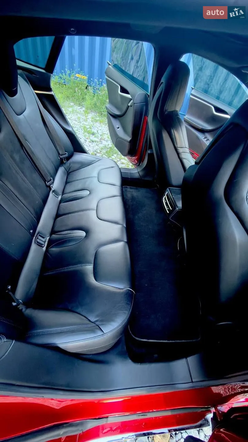 2015 Tesla Model S - мініатюра 15
