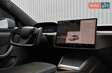 Лифтбек Tesla Model S 2022 в Николаеве