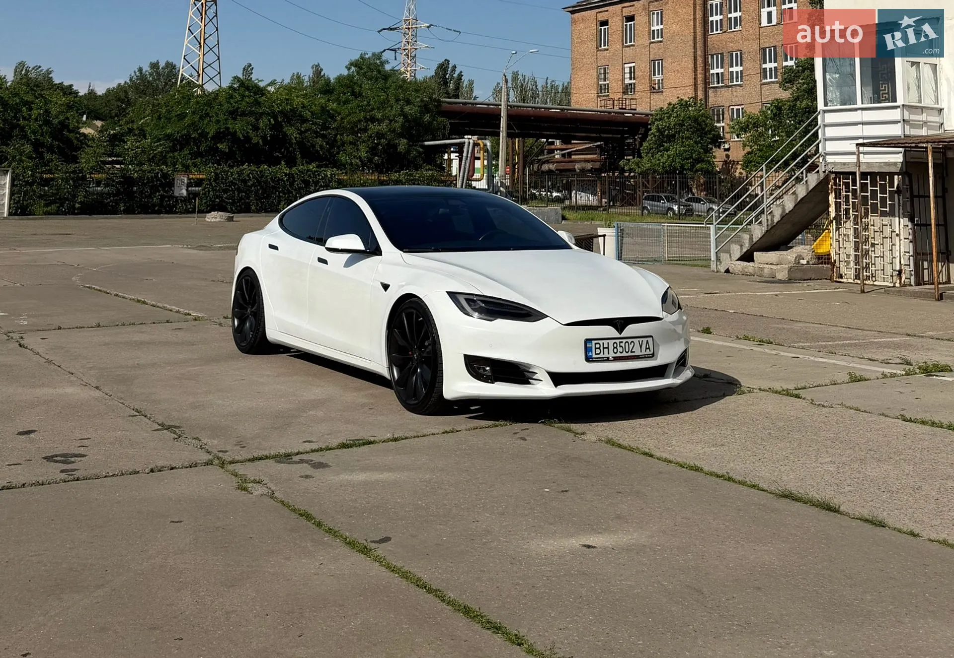2019 Tesla Model S - мініатюра 9