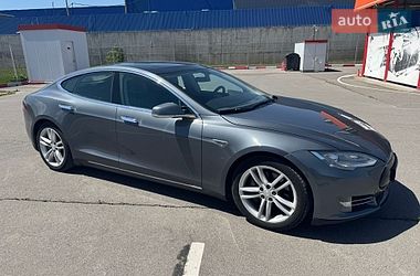 Лифтбек Tesla Model S 2013 в Виннице