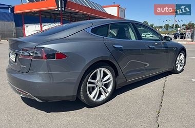 Лифтбек Tesla Model S 2013 в Виннице