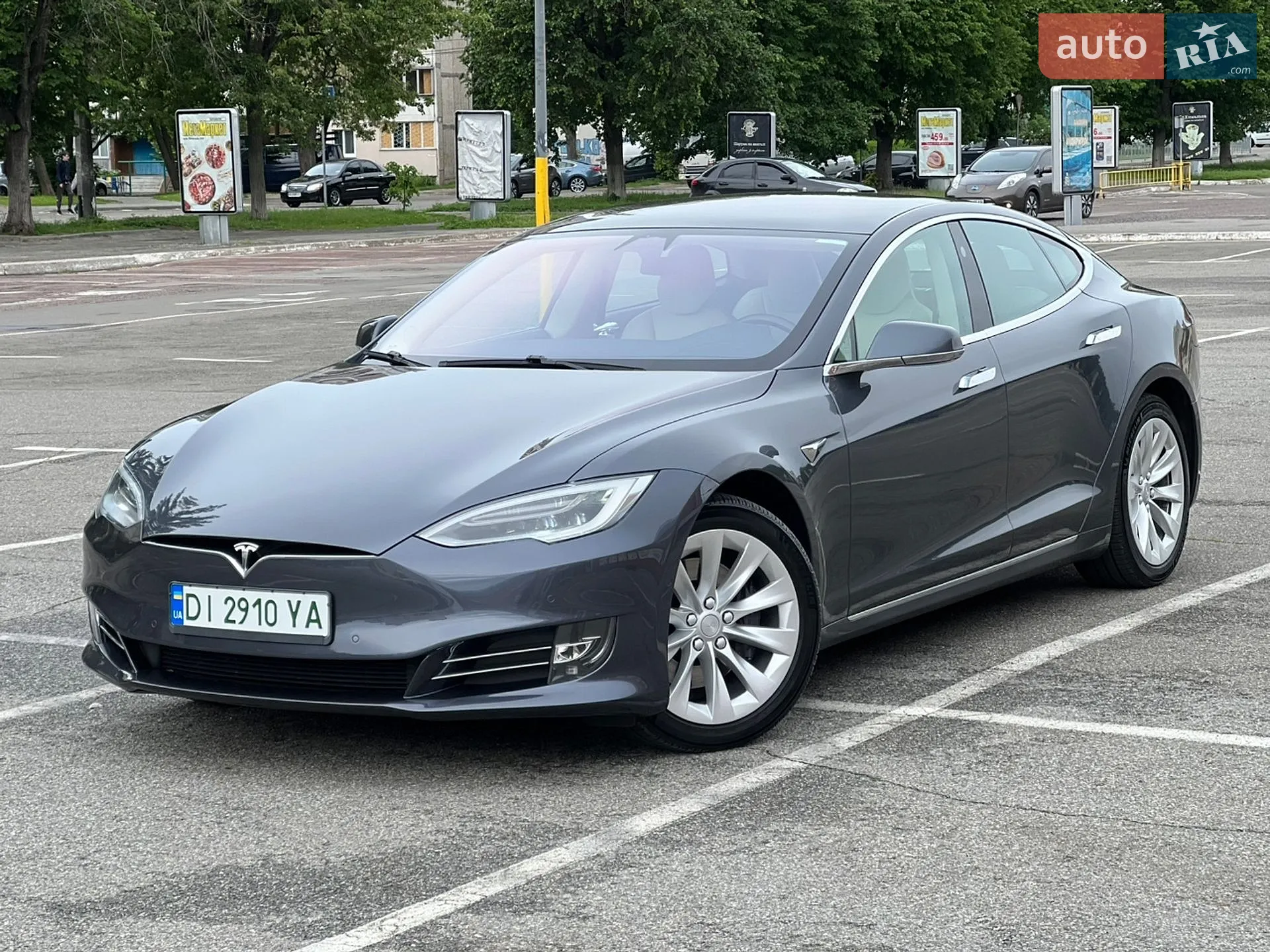 2018 Tesla Model S - фото 1