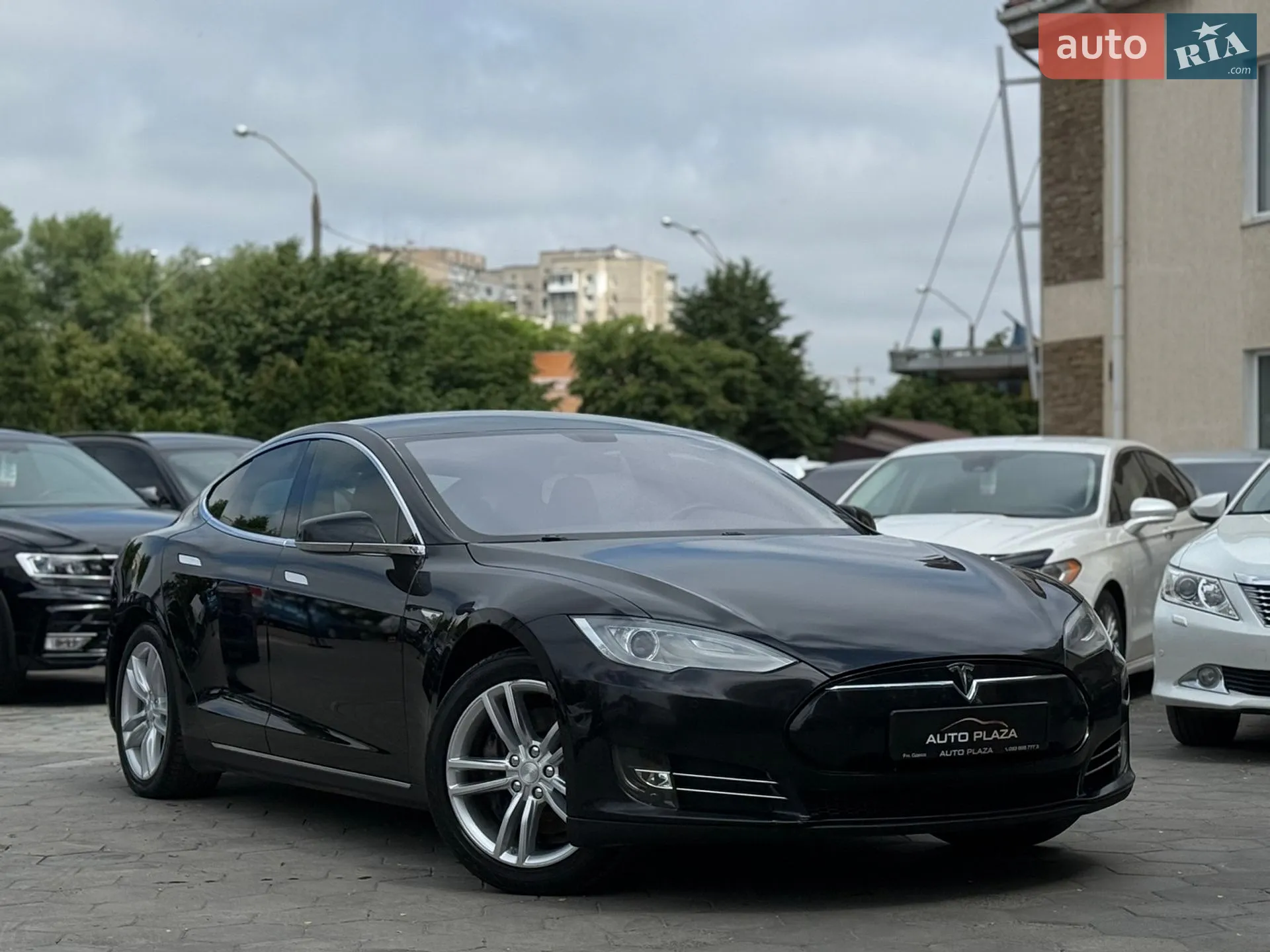 2013 Tesla Model S - мініатюра 14