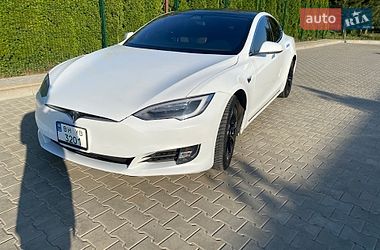 Лифтбек Tesla Model S 2018 в Одессе