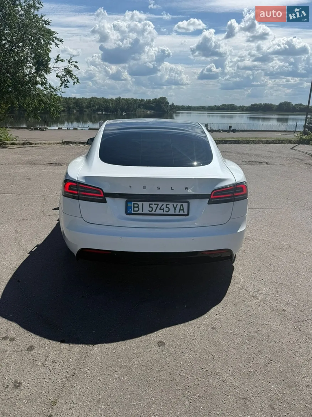 2022 Tesla Model S - мініатюра 2