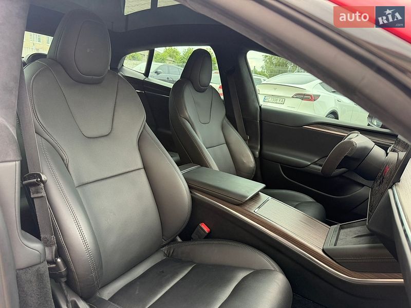 Ліфтбек Tesla Model S 2021 в Луцьку