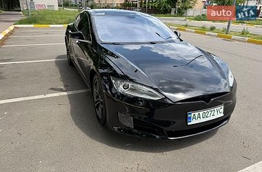 Ліфтбек Tesla Model S 2013 в Києві