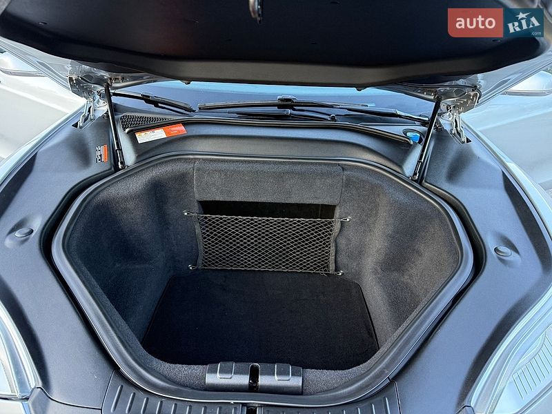 Ліфтбек Tesla Model S 2014 в Житомирі