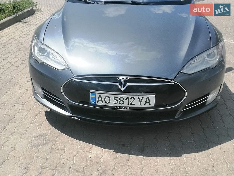 Tesla Model S 2014 Tesla Model S 2014