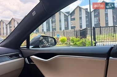 Ліфтбек Tesla Model S 2016 в Луцьку фото 26 Ліфтбек Tesla Model S 2016 в Луцьку