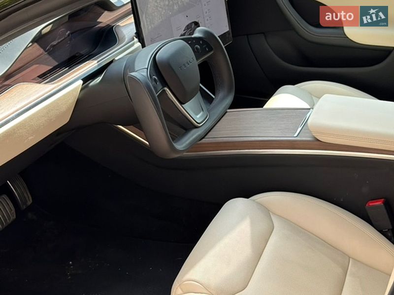 Ліфтбек Tesla Model S 2022 в Києві