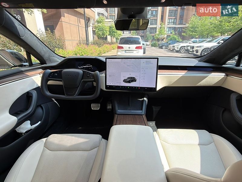 Ліфтбек Tesla Model S 2022 в Києві