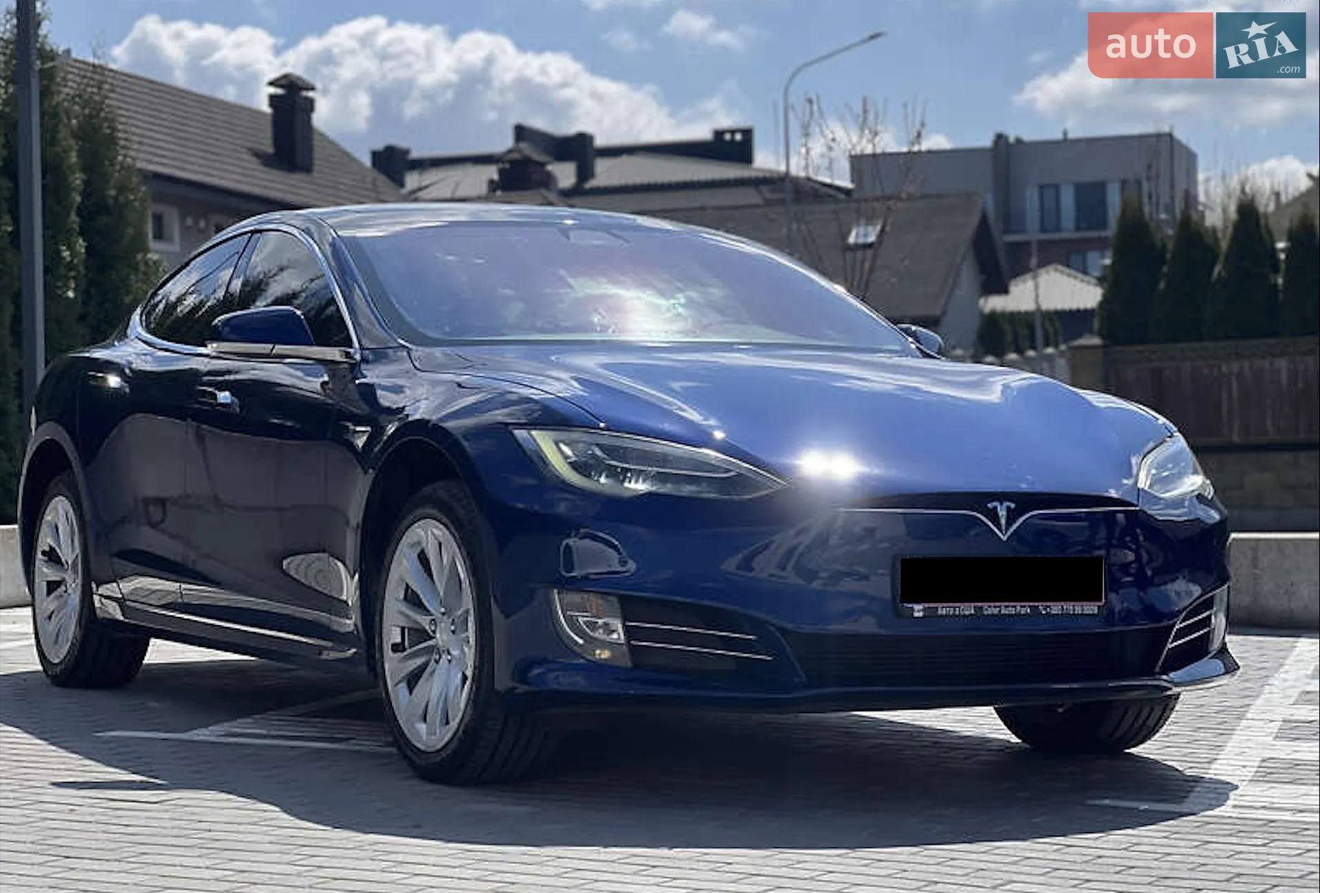 2018 Tesla Model S - фото 1