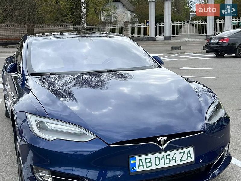 Лифтбек Tesla Model S 2017 в Виннице фото 8 Лифтбек Tesla Model S 2017 в Виннице