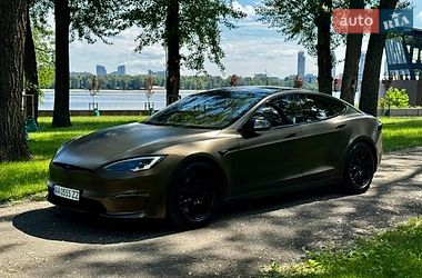Лифтбек Tesla Model S 2023 в Киеве