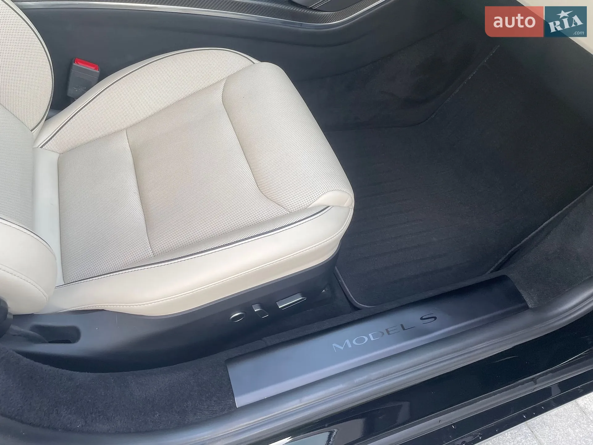 2023 Tesla Model S - мініатюра 30