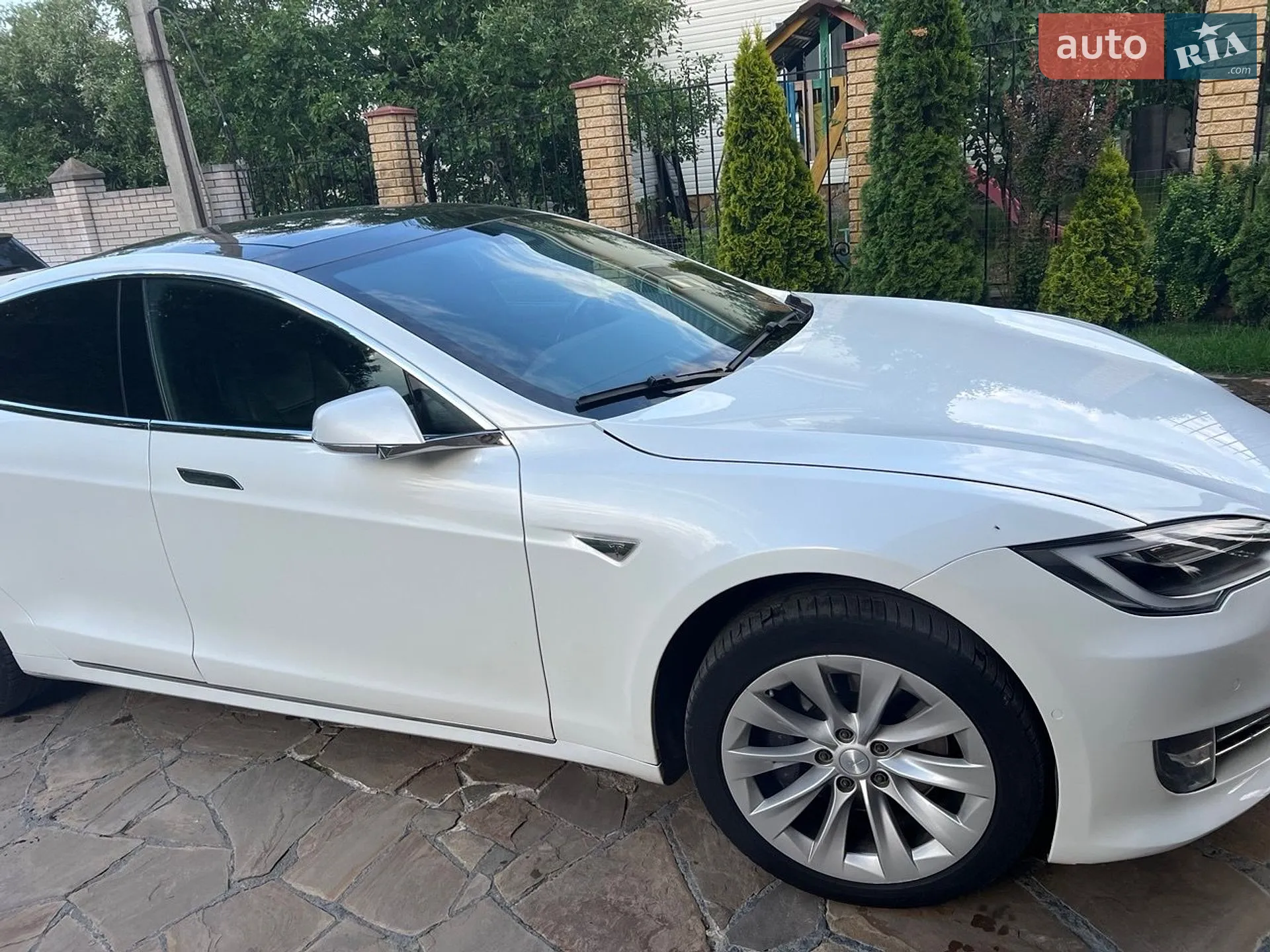 2016 Tesla Model S - мініатюра 4