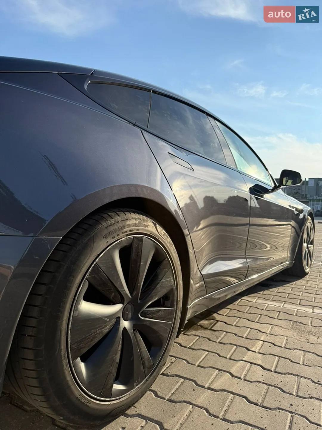 2022 Tesla Model S - мініатюра 4