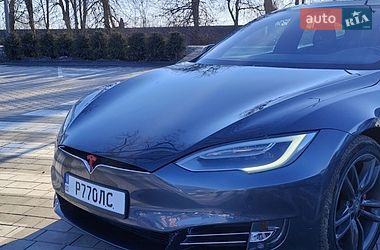Лифтбек Tesla Model S 2016 в Виннице фото 6 Лифтбек Tesla Model S 2016 в Виннице