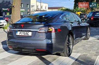Лифтбек Tesla Model S 2016 в Виннице фото 9 Лифтбек Tesla Model S 2016 в Виннице